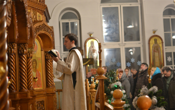 Праздничная Божественная литургия в храме Рождества Христова
