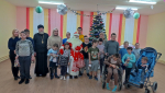 Поздравление с праздником Рождества Христова  детей в ЦКРОиР  и детском отделении ЦРБ