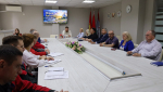 Встреча со священником на Борисовском заводе пластмассовых изделий
