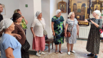 Паломническая поездка группы слабослышащих людей в женский монастырь в честь святой блаженной Ксении Петербургской