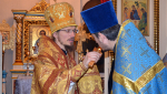Владыка Вениамин возглавил Божественную литургию в храме святого Александра Невского