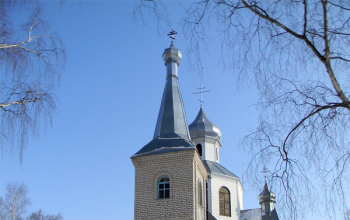 Храм святого Архангела Михаила, Лошница