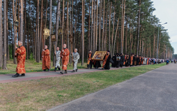 Крестный ход с  иконой Божией Матери «Велятичская»