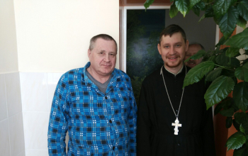 Поздравление с Пасхой пожилых людей, проживающих в социальных учреждениях