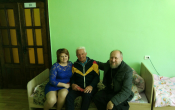 Поздравление с Пасхой пожилых людей, проживающих в социальных учреждениях