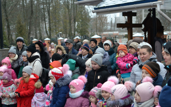 Рождественская елка в храме Рождества Христова