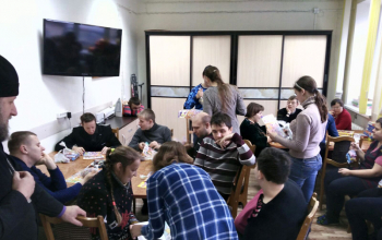 Добрые встречи в отделении дневного пребывания для инвалидов