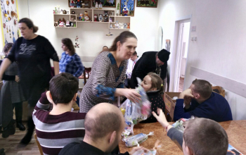 Добрые встречи в отделении дневного пребывания для инвалидов