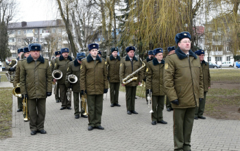 Церемония возложения цветов к памятнику «Жертвам фашизма»