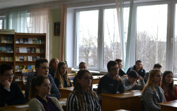 Выставка «Молодежь — за жизнь, нравственность и семейные ценности»