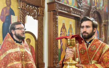 В неделю 5-ю по Пасхе епископ Борисовский и Марьиногорский Вениамин совершил Божественную литургию в кафедральном соборе Воскресения Христова