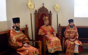 В неделю 5-ю по Пасхе епископ Борисовский и Марьиногорский Вениамин совершил Божественную литургию в кафедральном соборе Воскресения Христова