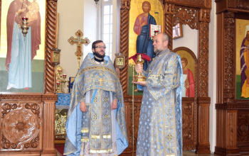 Божественная литургия для детей прошла в Воскресенском кафедральном соборе