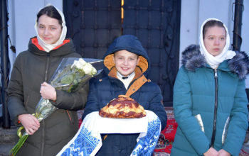 Митрополит Вениамин возглавил Литургию в Богоявленском храме