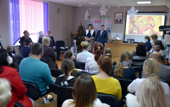 Митрополит Вениамин встретился с многодетными семьями в Борисове