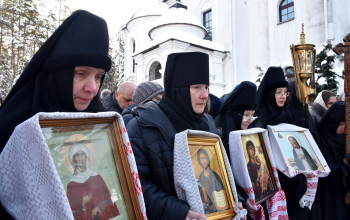 Престольный праздник женского монастыря в честь святой блаженной Ксении Петербургской
