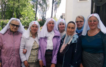 Сестры милосердия посетили Свято-Покровский женский монастырь в г. Толочин