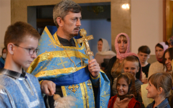 Молебен на начало учебного года в храме Рождества Христова
