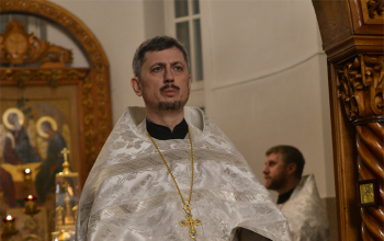 Праздничная Божественная литургия в храме Рождества Христова