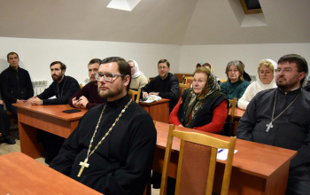 Приходское собрание в кафедральном соборе Воскресения Христова