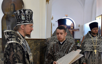 Литургия Преждеосвященных Даров в кафедральном соборе Воскресения Христова