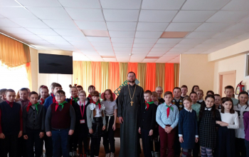 Встреча священника с учащимися СШ №12