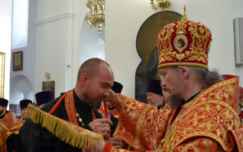 Пасха 2022: Богослужение в кафедральном соборе Воскресения Христова