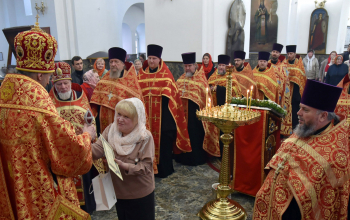 Пасха 2022: Богослужение в кафедральном соборе Воскресения Христова