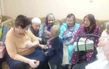 Поздравление с Пасхой проживающих в больницах сестринского ухода и в государственных социальных учреждениях