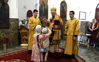 Митрополит Минский и Заславский Вениамин совершил всенощное бдение в кафедральном соборе Воскресения Христова