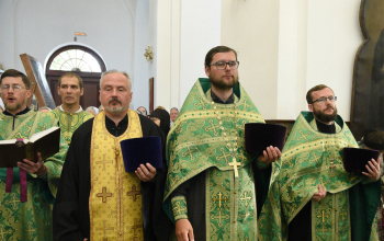 Ковчег с мощами преподобного Сергия Радонежского и икона святого в Борисовской епархии