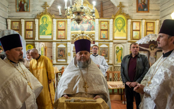 Протоиерей Александр Вербило сослужил владыке Вениамину в храме Преображения Господня в д. Грицковичи