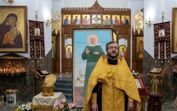 В кафедральный собор Воскресения Христова прибыли ковчег с частицей мощей и икона святой блаженной Матроны Московской