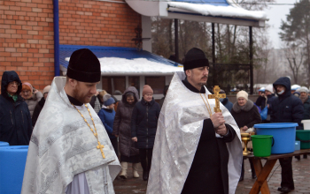 Освящение воды в храме Рождества Христова