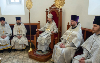 Великая вечерня и Литургия св. Василия Великого в кафедральном соборе Воскресения Христова