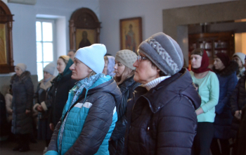 Прощеное воскресенье и масленица в храме Рождества Христова