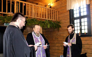 Священники Борисовской епархии отслужили панихиду в хатынском храме