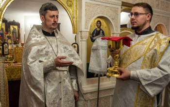 Лазарева суббота. Нижний придел в честь святителя Спиридона Тримифунтского храма Минской иконы Божией Матери г. Смолевичи