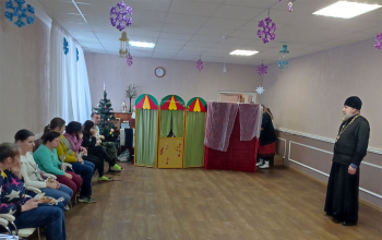 Рождество 2023/2024: Поздравление молодых людей в ГУ «ТЦСОН Борисовского района» и проживающих в больнице сестринского ухода д. Холхолица