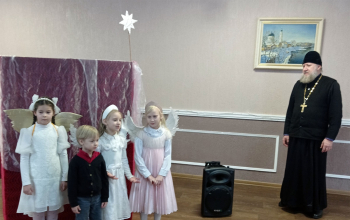 Рождество 2023/2024: Поздравление молодых людей в ГУ «ТЦСОН Борисовского района» и проживающих в больнице сестринского ухода д. Холхолица