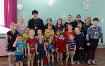 Иерей Александр Лукьянович посетил и поздравил воспитанников детского социального приюта 