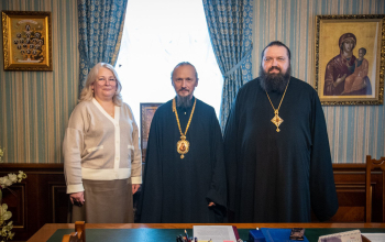 Епископ Амвросий провел первую рабочую встречу в Борисовском епархиальном управлении