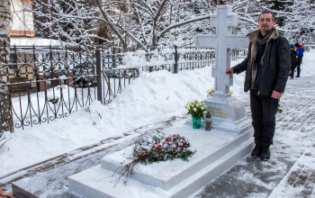 Божественная литургия в женском монастыре в честь святой блаженной Ксении Петербургской 