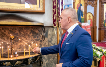 Архипастырь поздравил руководство города с Пасхой Христовой