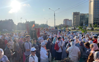 Прихожане храма Рождества Христова на Всебелорусском крестном ходе
