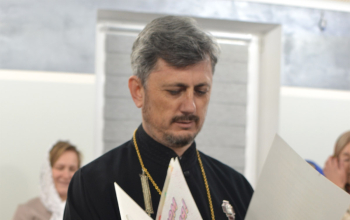 Прихожане храма Рождества Христова поздравили о. Александра с юбилеем