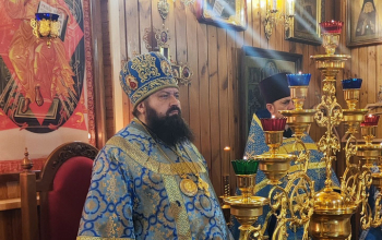 Протоиерей Александр Вербило сослужил епископу Амвросию в Казанском храме г.п. Смиловичи