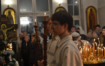 Праздничное богослужение в храме Рождества Христова