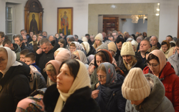 Праздничное богослужение в храме Рождества Христова