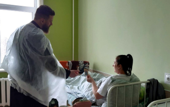 Иерей Антоний Семилет посетил Борисовский роддом